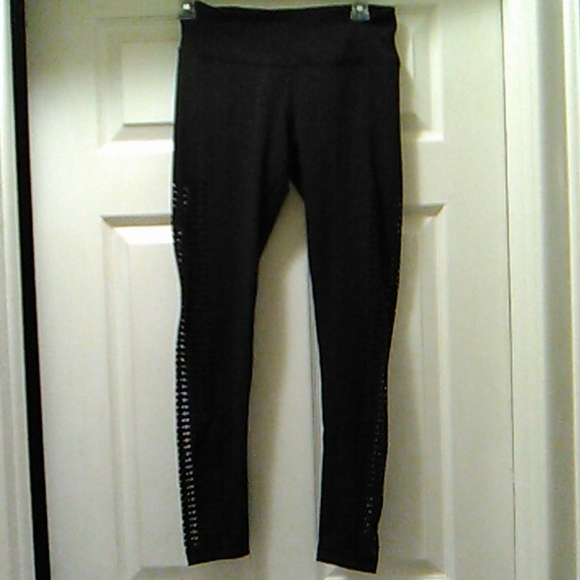 Vina Other - Vina laser Cut Black leggings